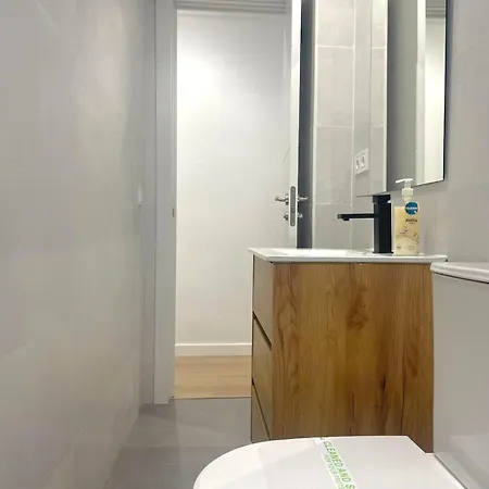 Gallery Bcn Apartment Santa Coloma de Gramenet